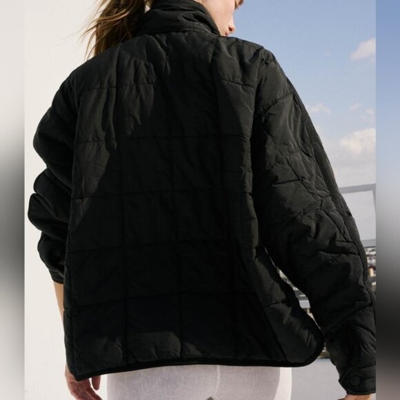 NWT FP MVMT x HATCH PIPPA PACKABLE PUFFER Black SZ M - Picture 2 of 8